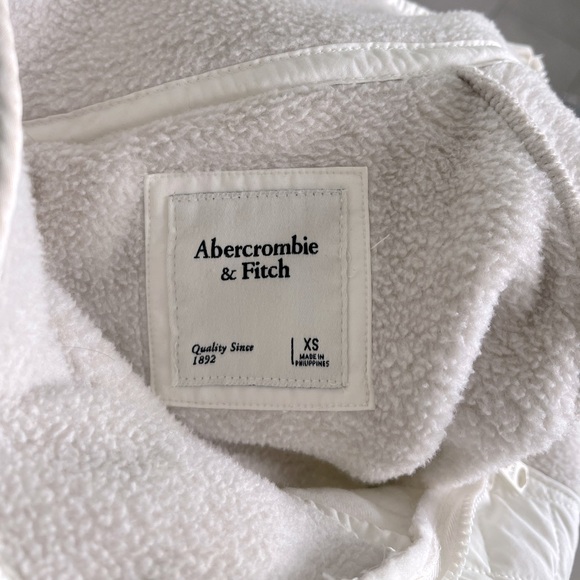 Asymmetrical zip fleece - Picture 2 of 3